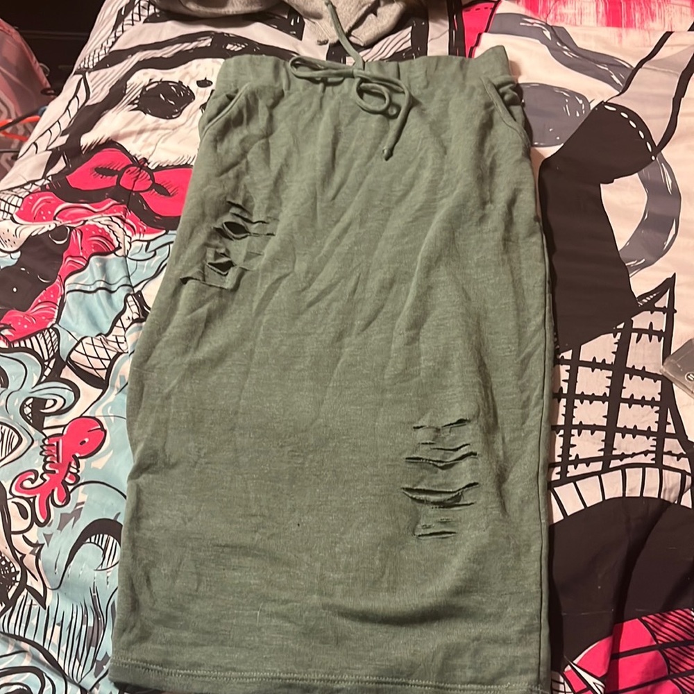 Fashion nova lounge skirt